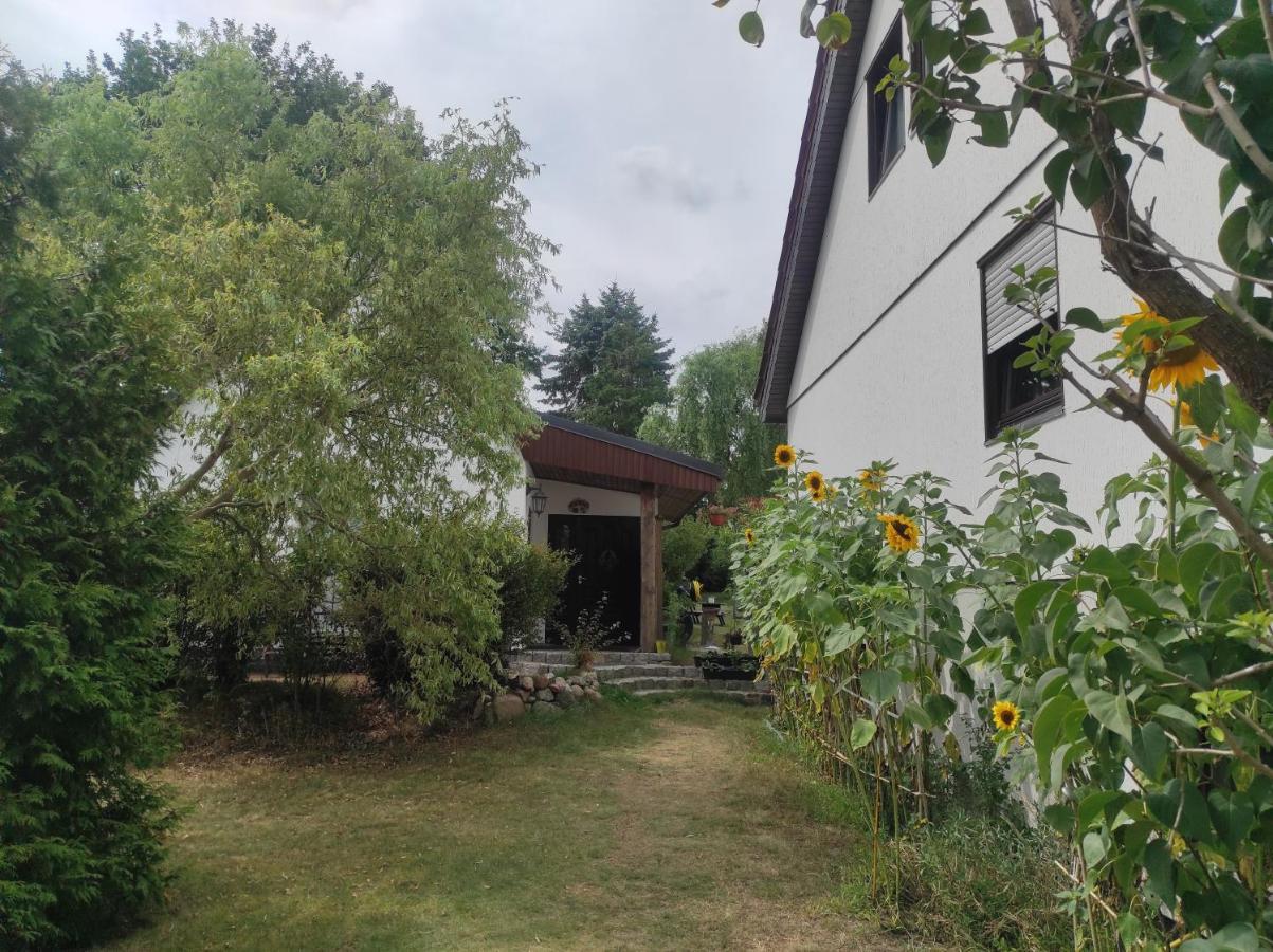 Waldhus Villa Юкериц Екстериор снимка